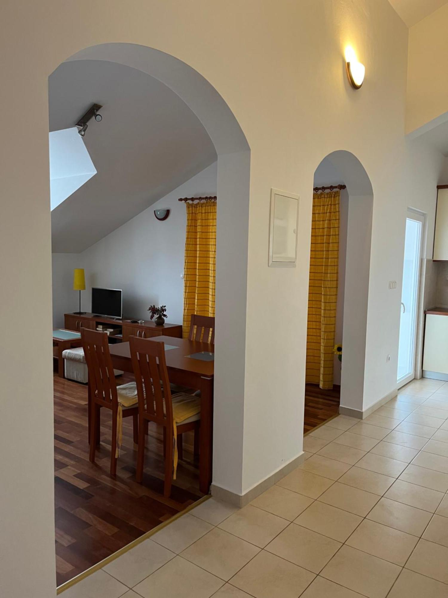 Bernarda Apartman *
