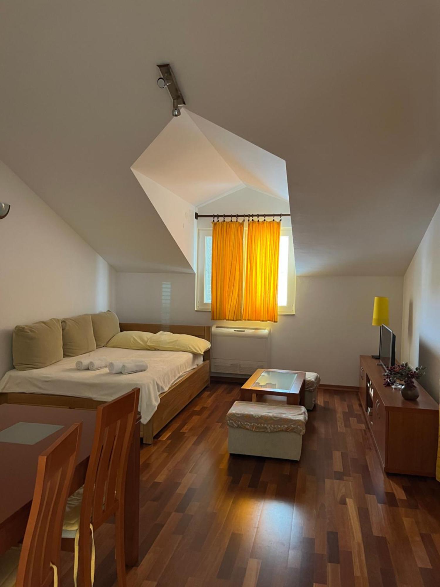 Bernarda Apartman